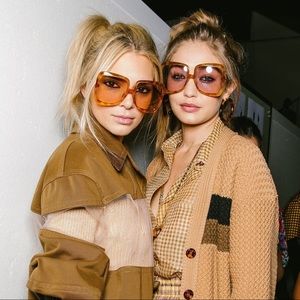 Fendi Promeneye Sunglasses